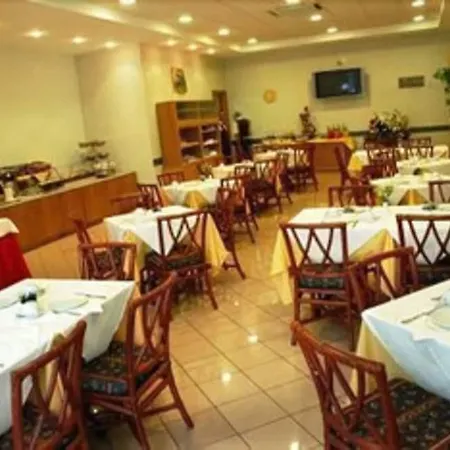 Hotel Ognina Aeroporto di Catania Fontana Rossa